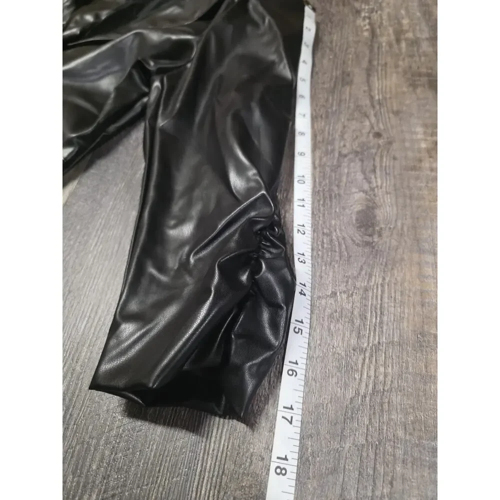 OMMIIVEX Faux Leather Blazer Black Ruched Sleeve Single Button Size M NWT - Picture 6 of 12